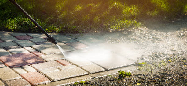 Best Sidewalk and Walkway Pressure Cleaning in Longmont, CO
